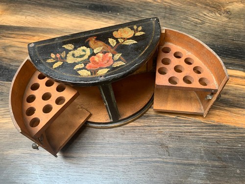 Pretty antique oriental wooden - pretty,