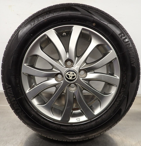 Toyota yaris mk3 grey - toyota,