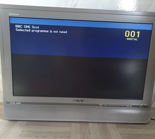 Sony bravia lcd - 20”,