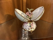 Porcelain Musical Egg Heirloom