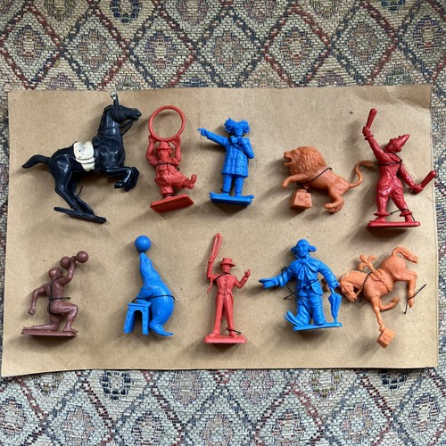 Ten plastic vintage - plastic, circus