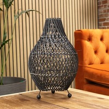 Rattan Lamp