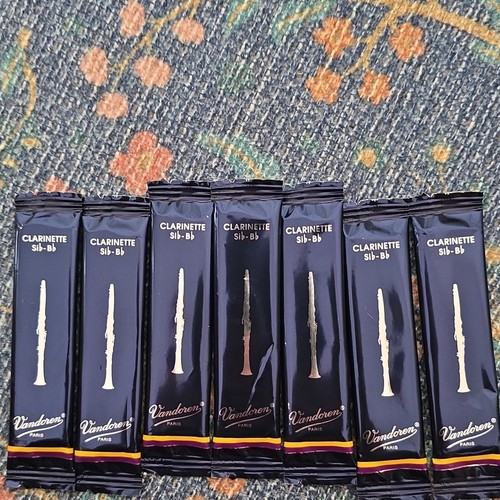 Vandoren clarinet reeds - 7,
