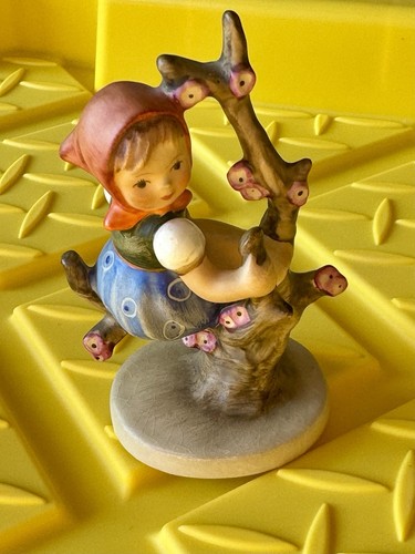 Vintage goebel hummel - goebel,
