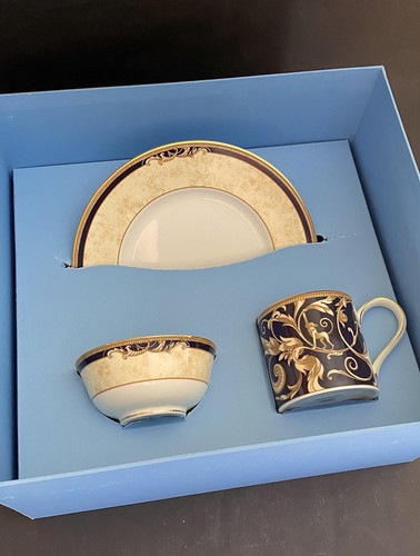 Wedgwood cornucopia boxed - wedgwood,
