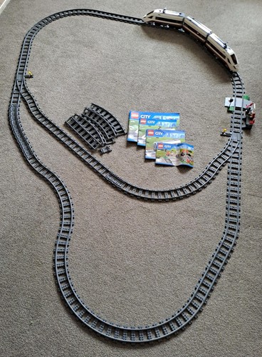 Lego city train - city, track