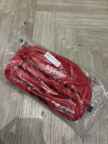 Fw17 supreme red waist bag - supreme,