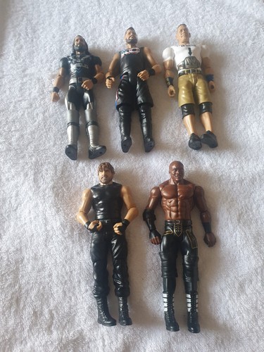 Wwe figure bundle - figure,