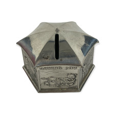 Royal Selangor Pewter Saving For A Rainy Day 3-D Bears Picnic Childrens Bank