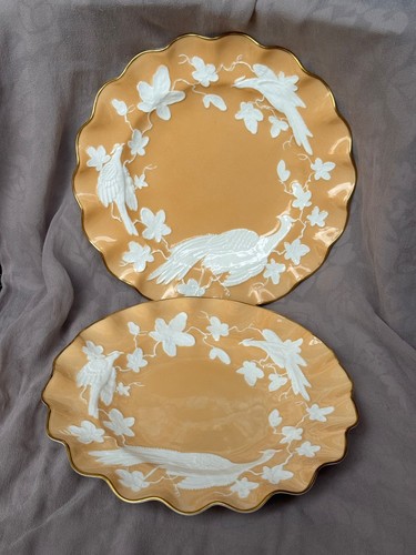 Pair royal crown derby - of,