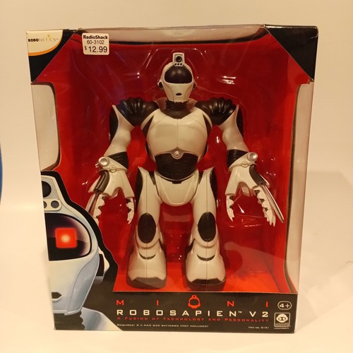 Robosapien robot figure - v2,