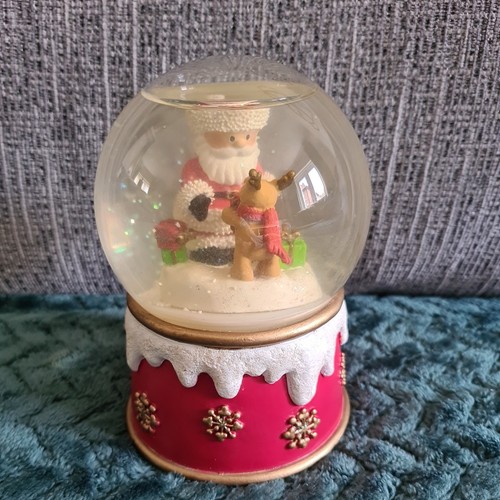 Christmas snow globe vintage - snow,