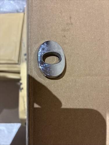 Volvo letter badge - volvo,
