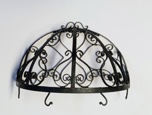 Vtg wrought iron - wrought, circle