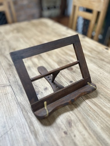 Vintage wooden music stand - wooden,