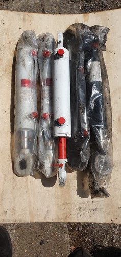 Hydraulic ram double - ram,