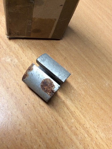 Velocette spacer le213 nos - spacer,