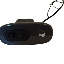 Logitech C270 HD Webcam, 720p/30fps, Widescreen HD Video Calling, Light Correct