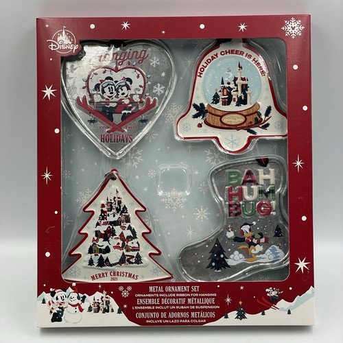 Disney x christmas tree - 4,