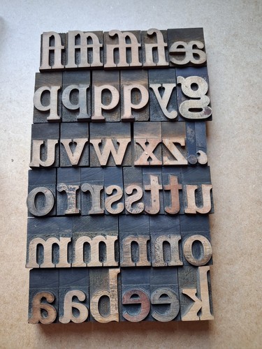 Lower case wooden - case, letterpress