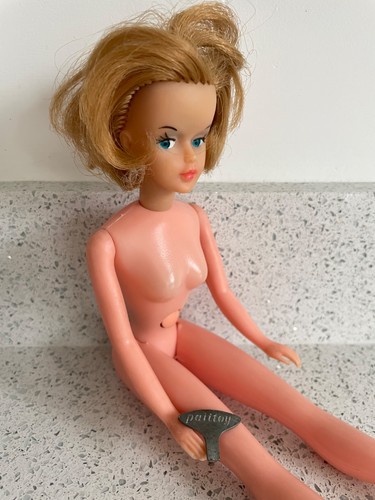Tressy 1963 working hair metal
