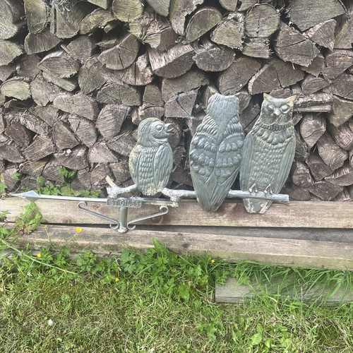Giles owl weather - giles, vane