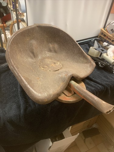 American tractor seat make - american,