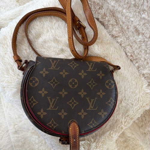 Louis vuitton monogram - louis,