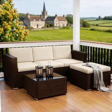 RATTAN GARDEN FURNITURE CORNER