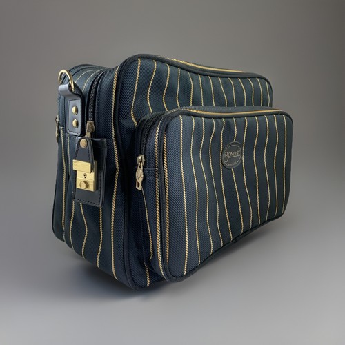 Bond antler luggage - st, by
