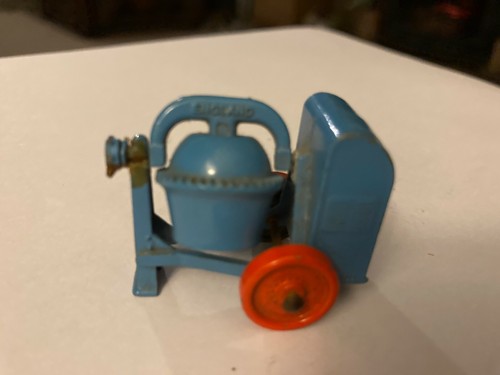 Matchbox lesney cement - lesney,