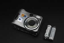 Sony Cybershot DSC-S80 Compact