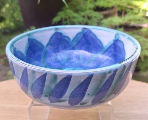 Country lane studio pottery - lane,