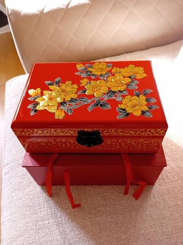Japanese asian red lacquered - japanese,