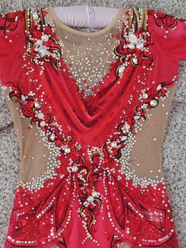 Girls rhythmic gymnastics - girls',