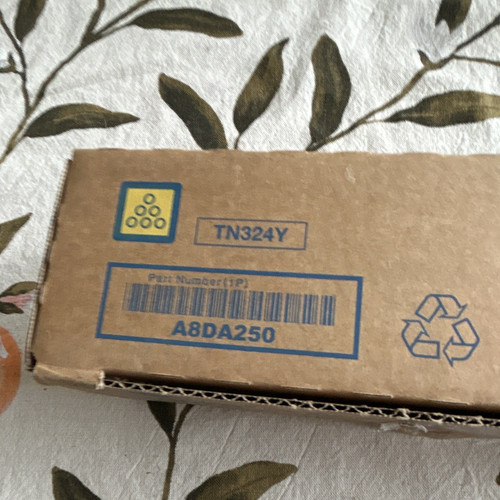 Konica minolta genuine tn324y - minolta,