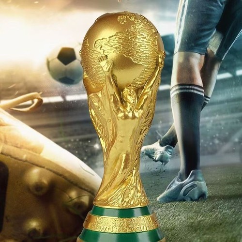 2026 gold large - gold, world