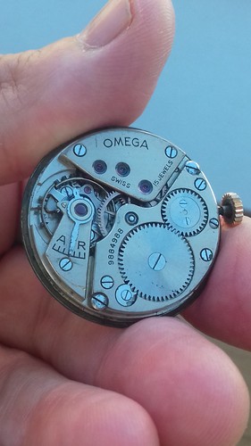 Omega watch movement - t2, +