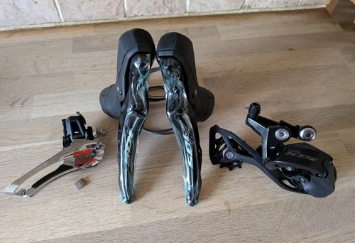 Shimano 105 r7100 - 105, 12-speed