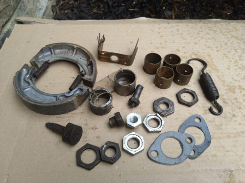 Assorted job lot mainly - assorted,