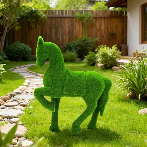 Resin horse garden - resin,