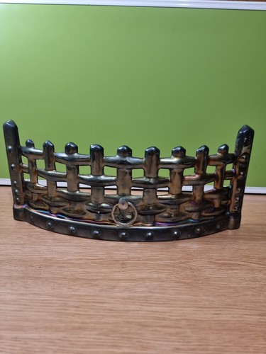 Vintage antique cast iron - /,
