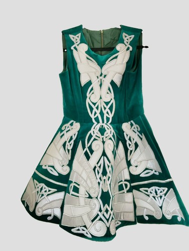 Traditional irish dancing - traditional,