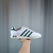 *RARE* UK 10 - adidas Kegler