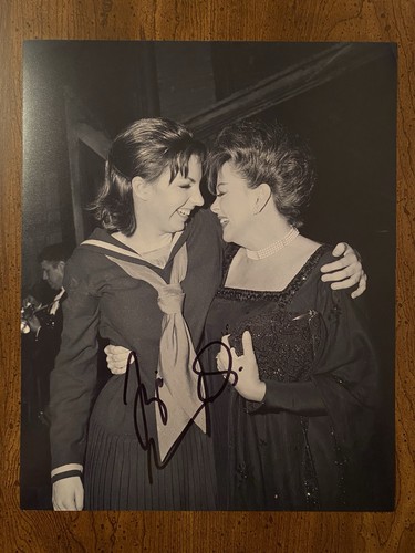 Liza minnelli signed - minnelli,