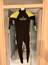 kids wetsuit age 6-7