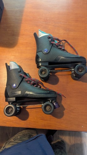 Vintage retro hard shell quad - hard,