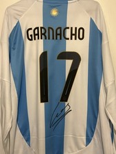 Signed Alejandro Garnacho
