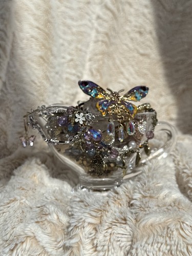 Mystery jewelry jar - jewelry, ethereal