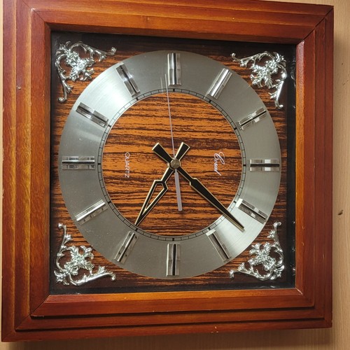 Vintage coral quartz - coral, wall